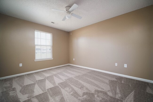 Photo - All Brick Building******55+Senior Community****** Rent $924/month