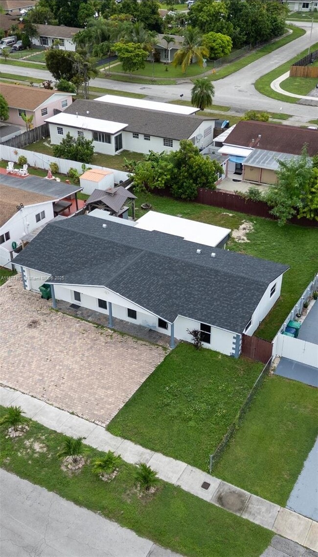 Photo - 15345 SW 104th Ave