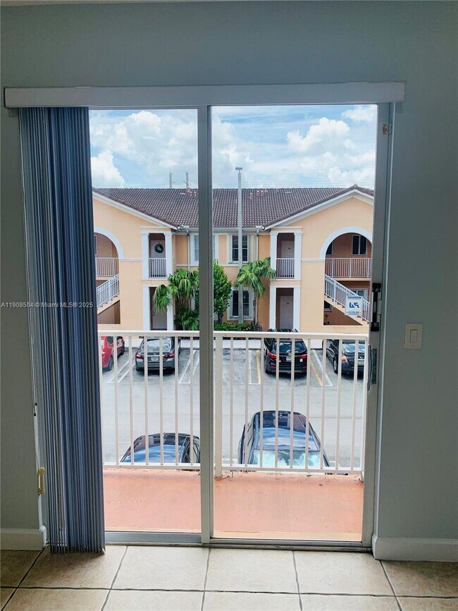 Photo - 17800 NW 73rd Ave