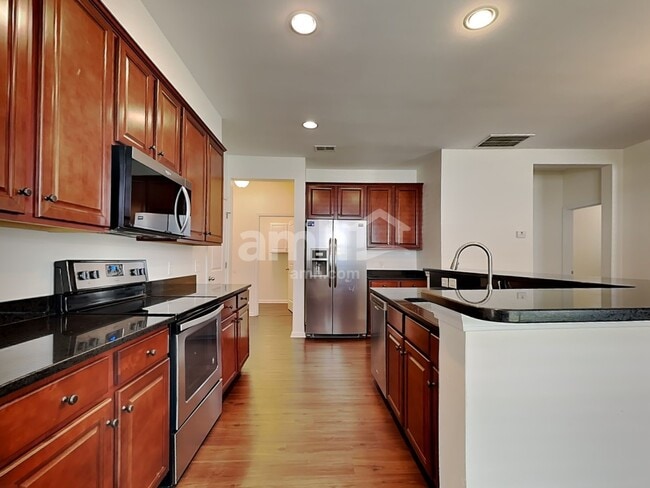 Photo - 285 Oglethorpe Cir