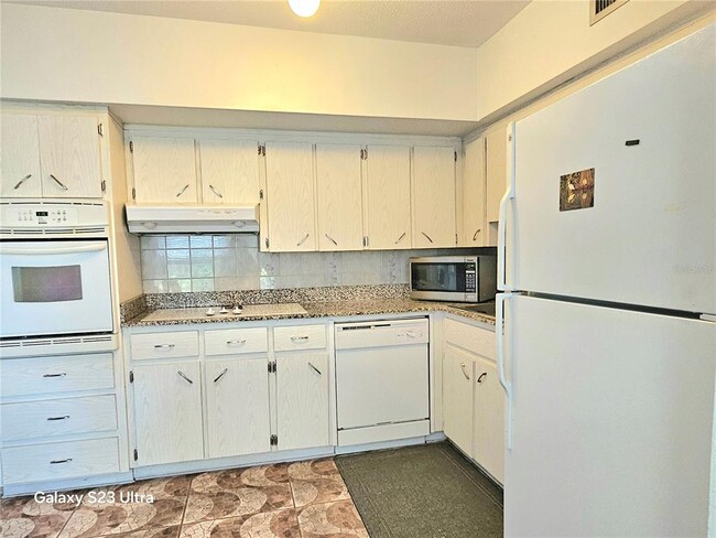 Photo - 2380 World Pkwy Blvd Unit 56