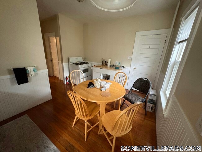 61 Ossipee Rd Unit 1