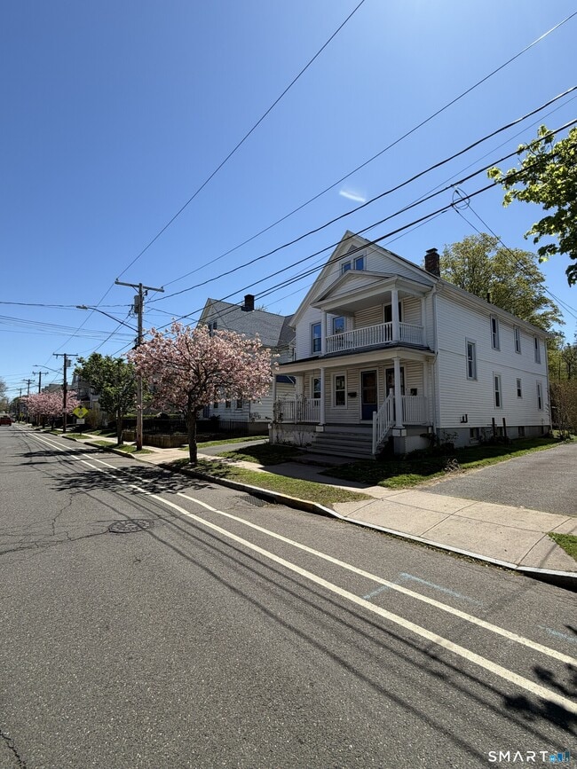 Photo - 103 Spring St