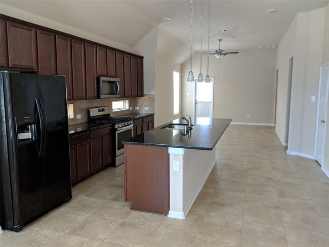 Photo - 5211 Ivory Glass Dr