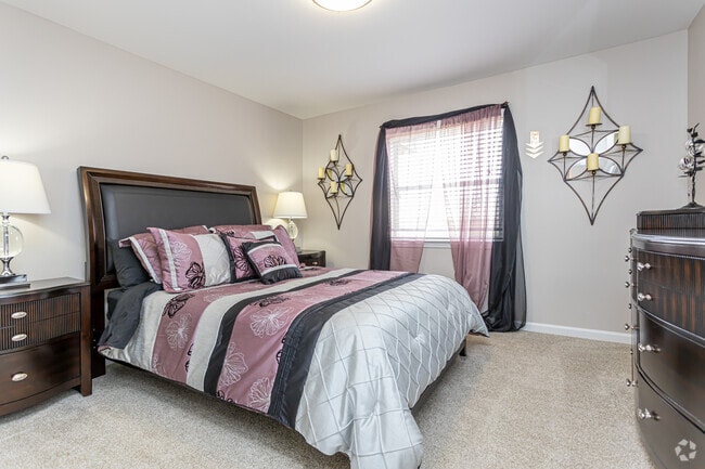 1HAB, 1BA - 747 ft² - Emerald Pointe