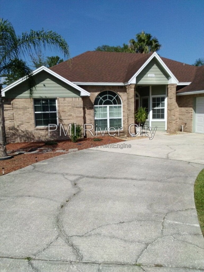 Photo - 2320 Locustwood Ct