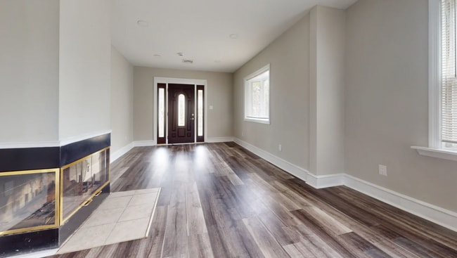 Photo - 1724 Stanwood St House