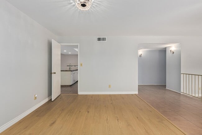 Photo - 11451 S Mohave St