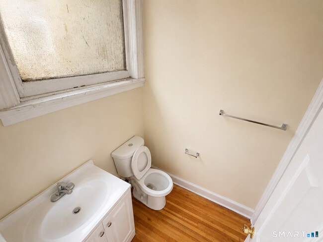 105 Bank St Unit 2A