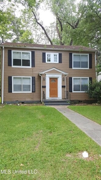 Building Photo - 327 Decelle St Unit A