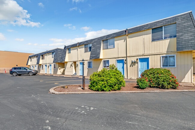 Photo - Villa Chateau Apartments
