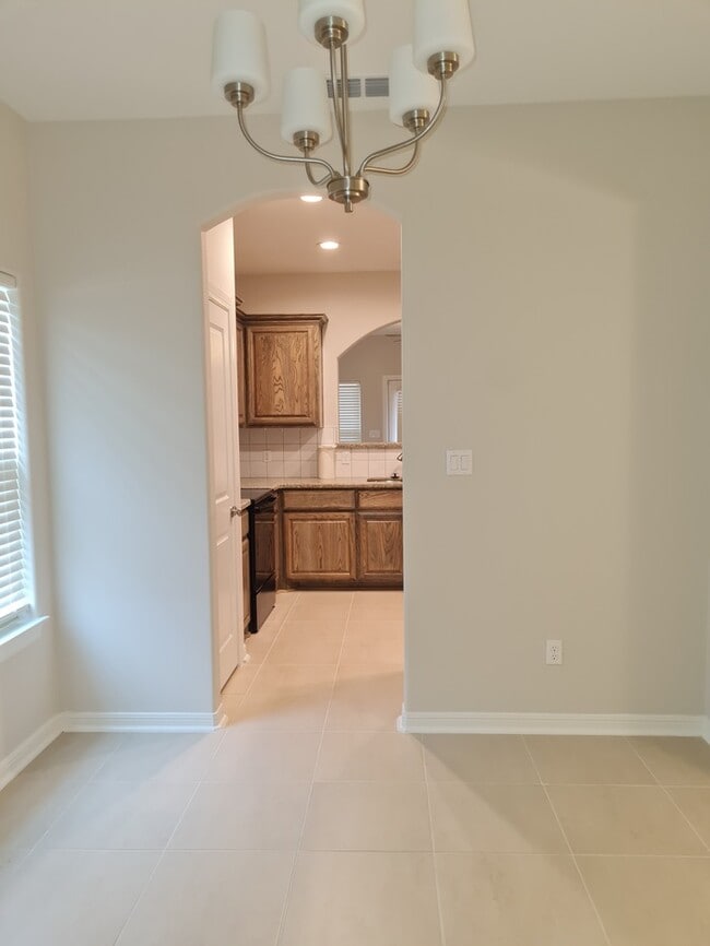 Photo - 2547 Cove Real Dr