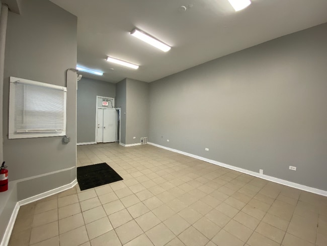 Photo - 9449 S Loomis St