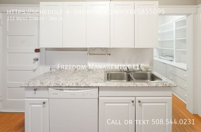 Photo - 112 West St Unit 2nd fl