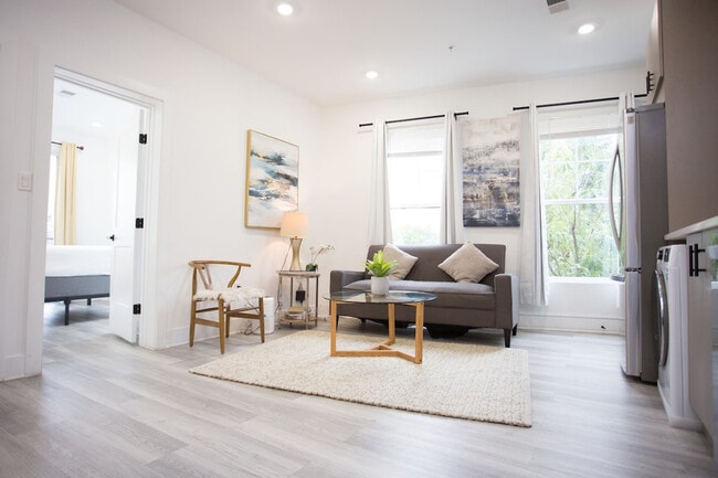 759 18th St NE Unit SI ID1573093P