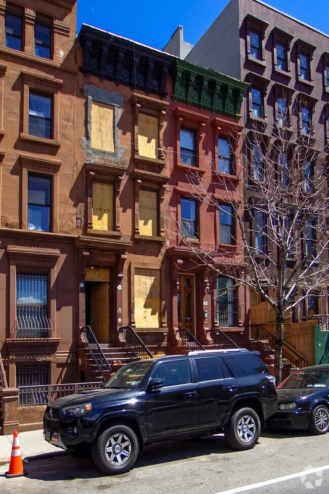 Photo - 145 W 126th St
