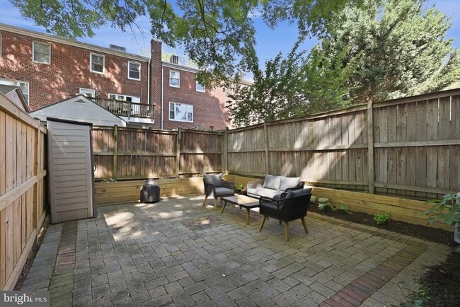 Photo - 2916 Sycamore St