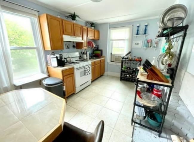 Photo - 13 Bradford Rd Unit 2U