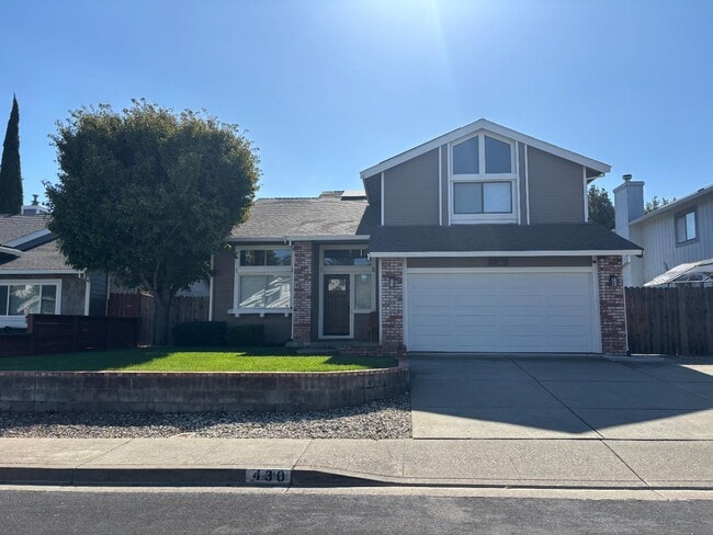 Building Photo - 430 Inverness Way