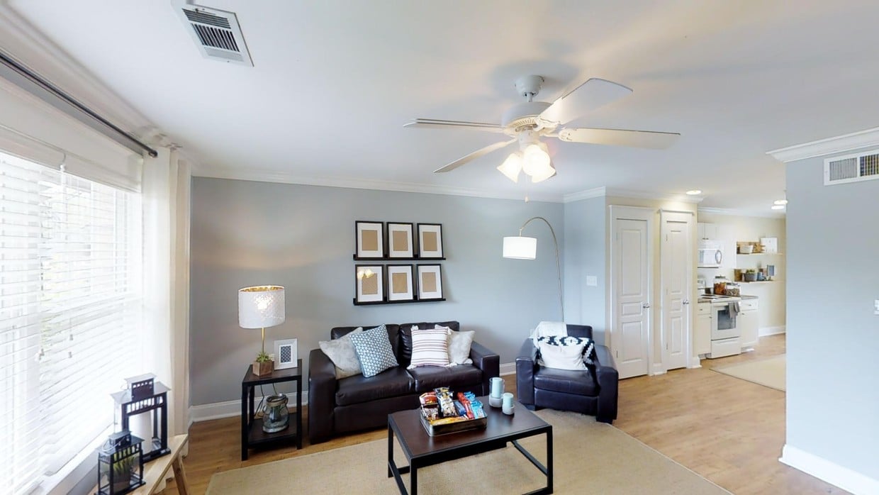 Photo - Woodlands Apartments 721