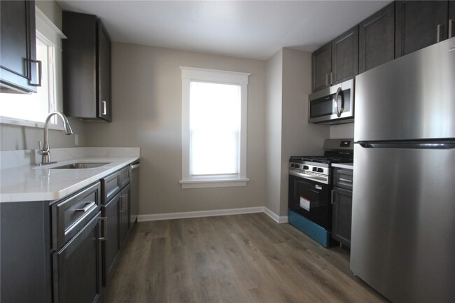 Photo - 1034 N Rock Hill Rd