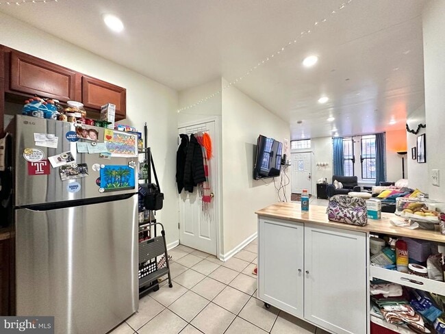 Photo - 2128 N Carlisle St