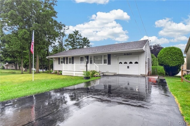 Photo - 118 West St