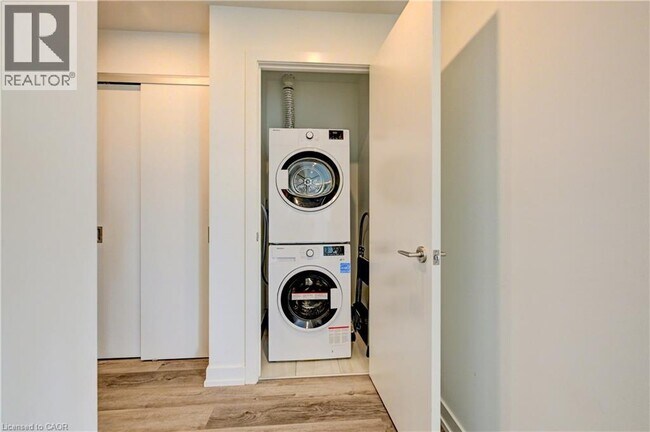 Photo - 15 Wellington St S Unit 2802