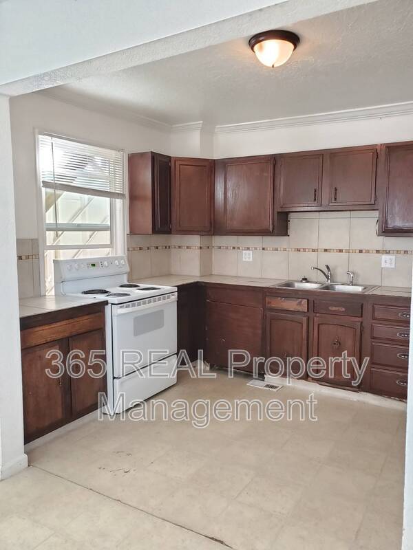 1431 11 Street, Unit B - 1431 11 Street, Unit B Unidad B Rental