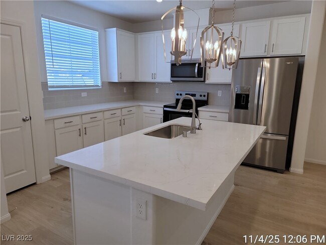 Photo - 322 Cymbal Pl