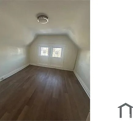 Building Photo - 1231 W 5th St Rental