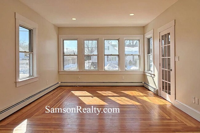 Photo - 178 Hillside Ave Unit 1