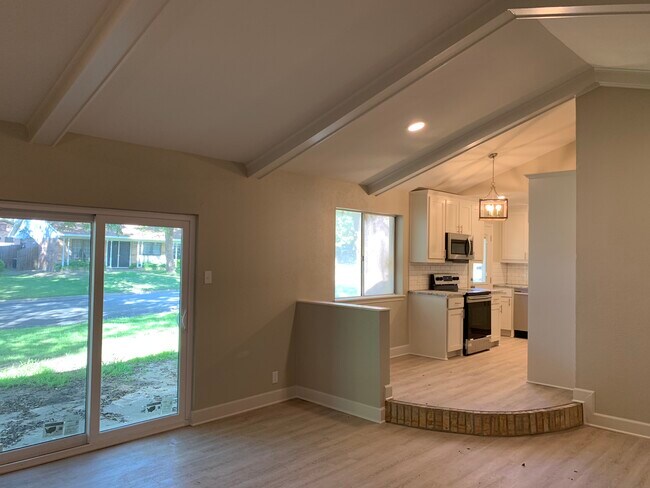 Photo - 1214 Idlewood Dr