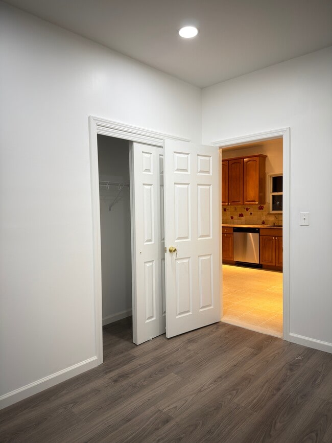 Photo - 1795 Bedford Ave