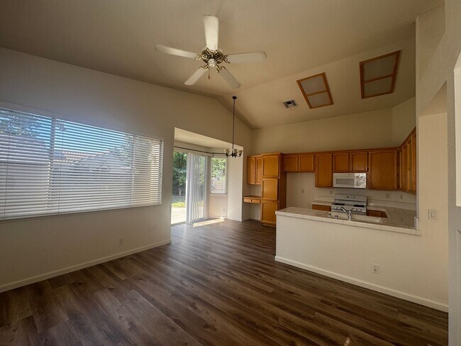 Photo - West Roseville