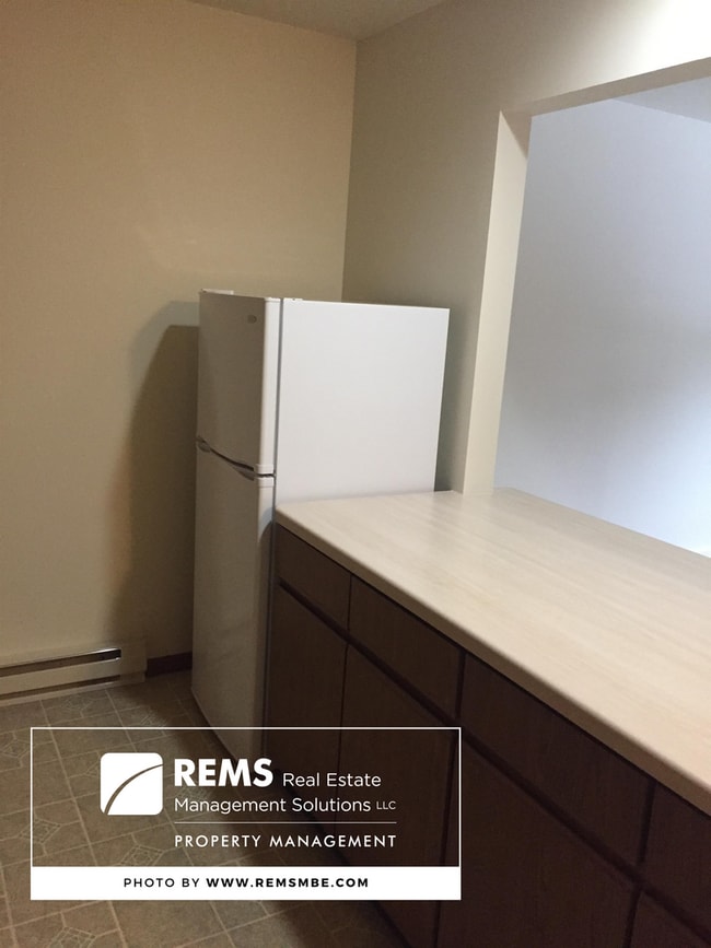 Photo - 200-202 Campus View Dr. Unit 302