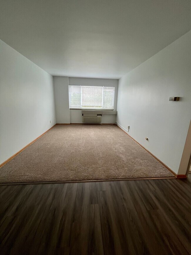 Pinehaven Apartments
