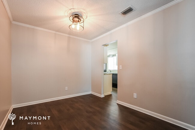 Photo - 916 Northern Oaks Terrace