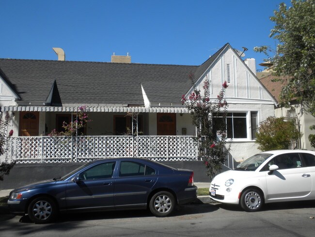 7263 Waring, Los Angeles - 7263 Waring Ave Apartments
