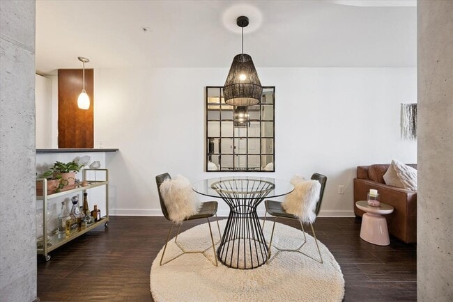 Photo - 360 Nueces St Unidad 1012