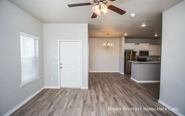 Photo - 6040 24th St