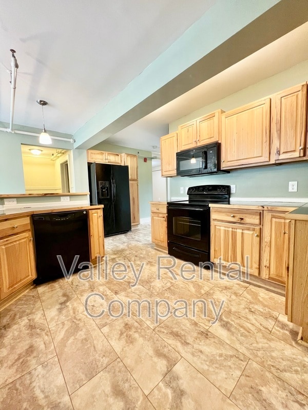 Photo - 132 Middle St Condo