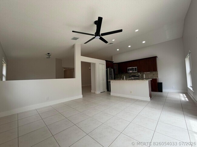 3386 Treasure Ln