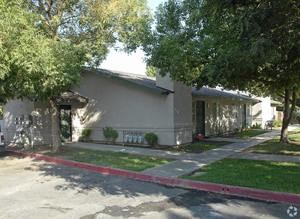 Sunrise Apartments - Sunrise Apartments