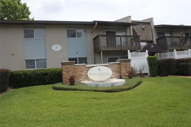 1695 Lee Rd Unit A101