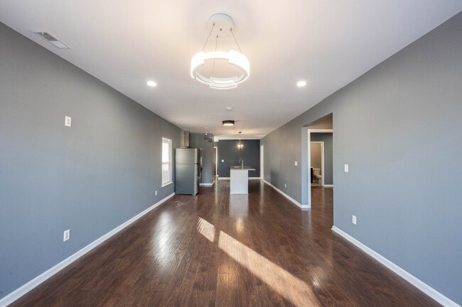 Photo - "Spacious 3-Bedroom Duplex on East Washington Street with 3 Full Baths – Ideal Living in Indianap...