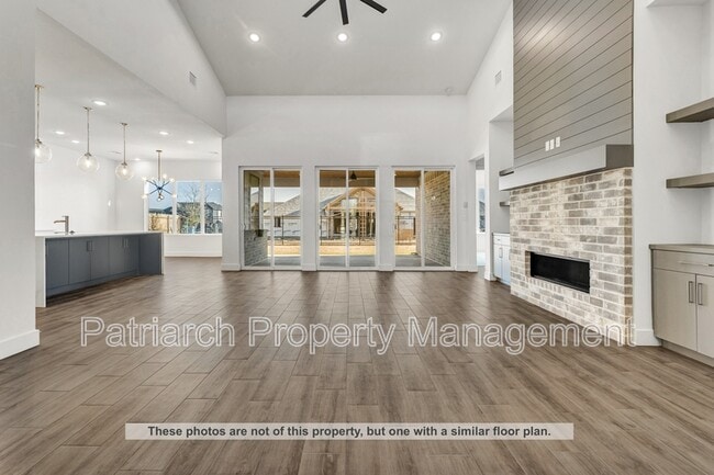 Photo - 4800 White Ash Ct