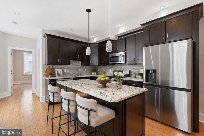 Photo - 2128 1st St NW Unit 2