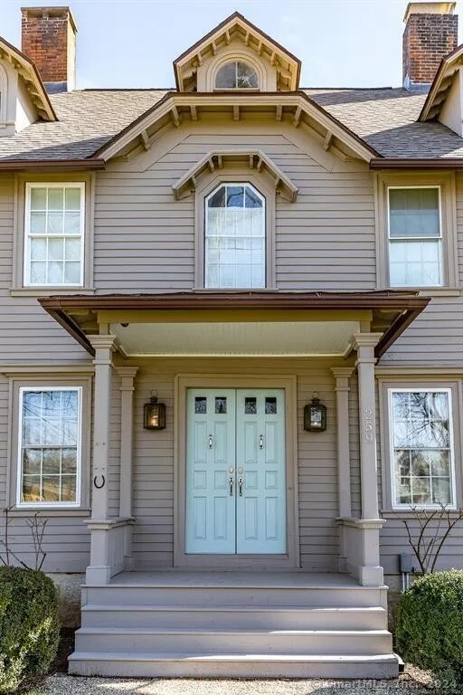 Photo - 259 Main St S