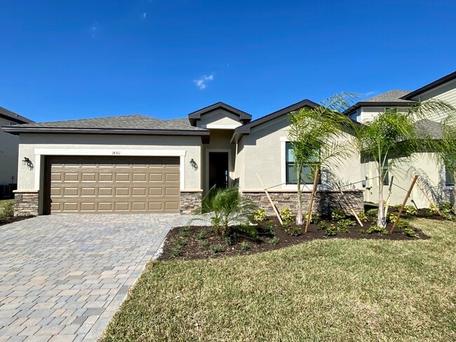 Building Photo - 14561 Monrovia Ln